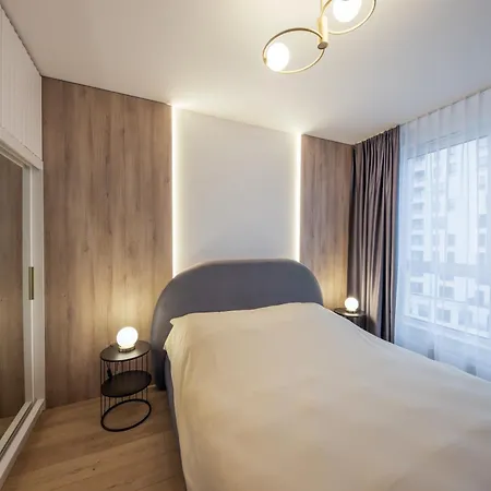 Aperto Centrum 10 Pietro