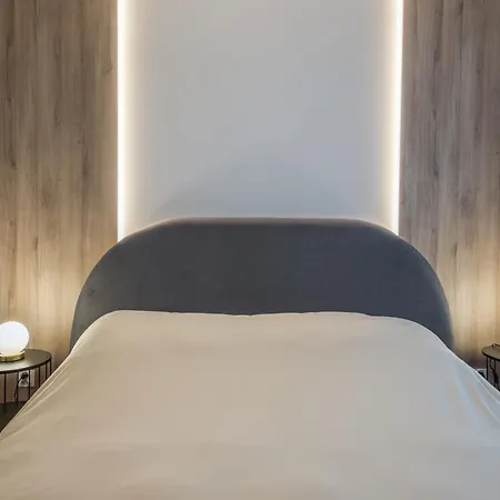 Aperto Centrum 10 Pietro *